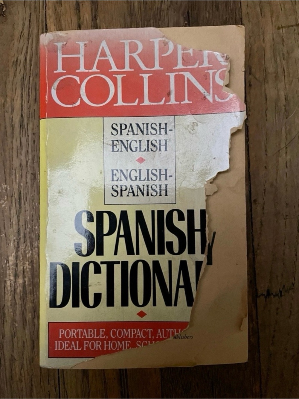 HarperCollins Spanish Dictionary Red Black Cover Vintage BooK Travel Vacation